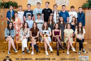 třída 8_B.jpg