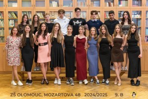 třída 9B.jpg
