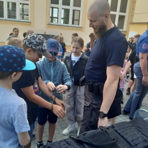 4. B, 5. A, 7. B (8).jpg